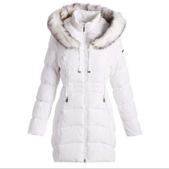 Laundry by Shelli Segal white down puffer coat